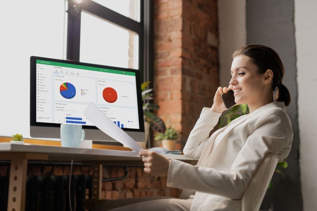 Resources 129 businesswoman smiles and reviews analytics